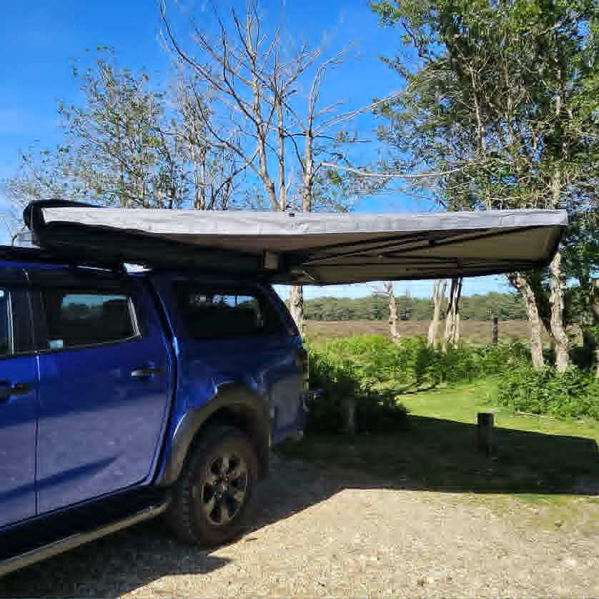 Terrafirma 2.5m 270 Terradactyl LED Awning Guide