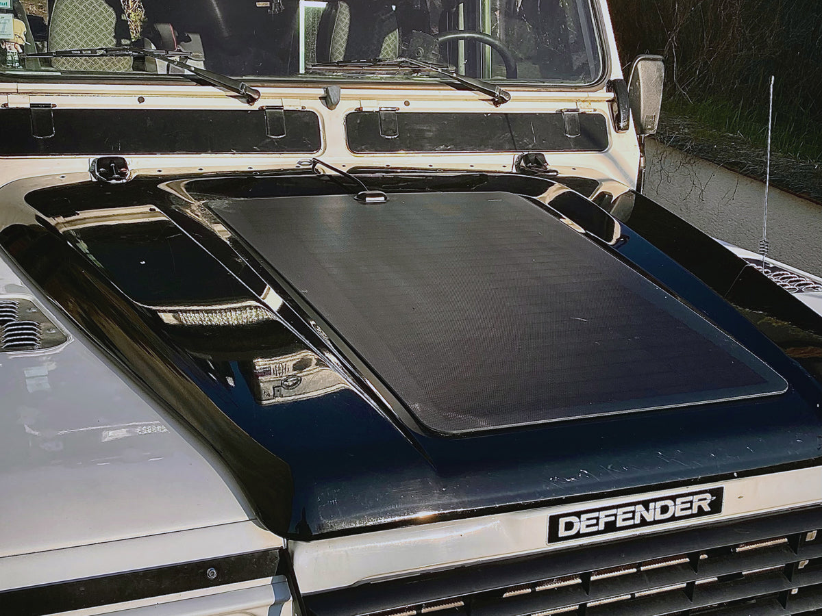 TF1900 DEFENDER 83-2006 BONNET MOUNTED 75W SOLAR PANEL & CONTROL UNIT