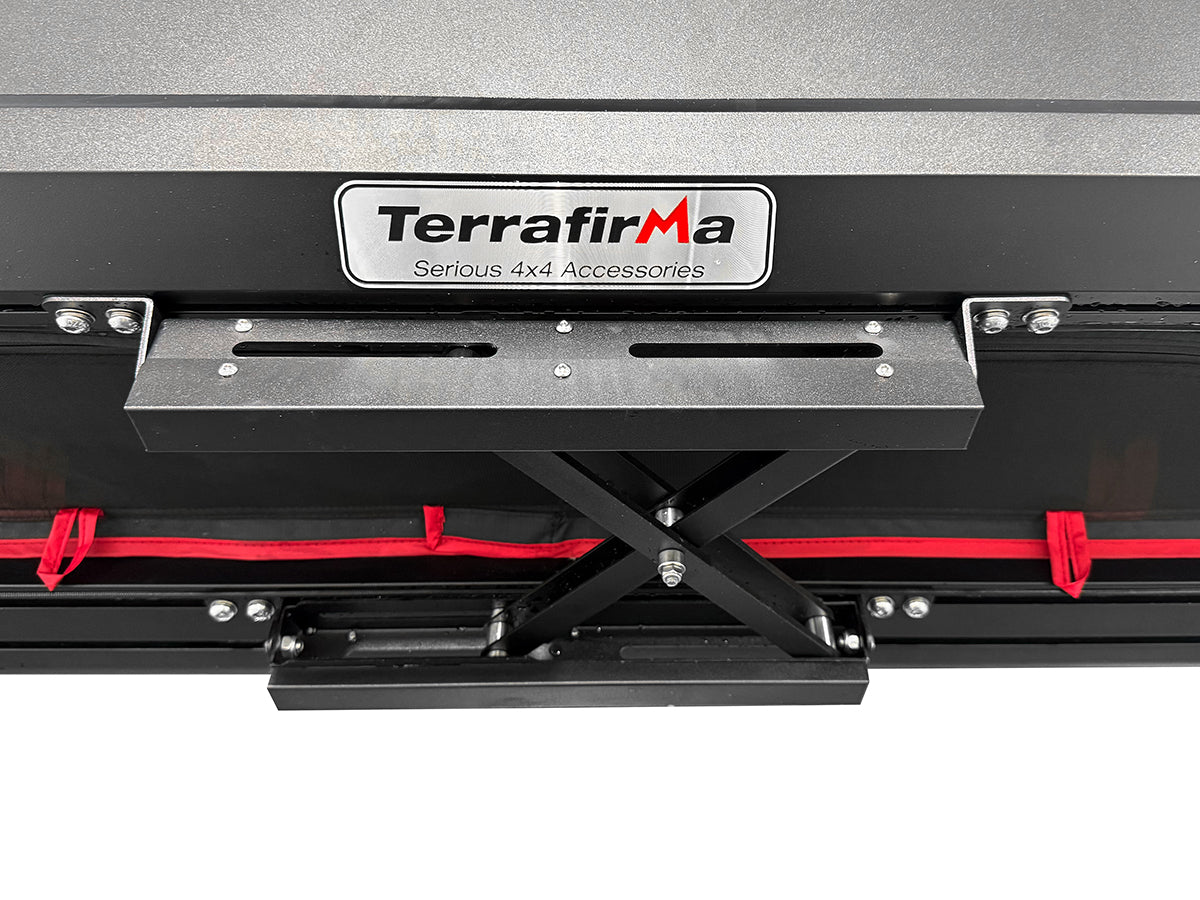 TF5545 TERRAFIRMA ALLOY HARD SHELL EXPEDITION ROOF TENT