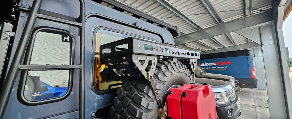 TF065 TERRAFIRMA SPARE WHEEL MOUNTED LUGGAGE RACK