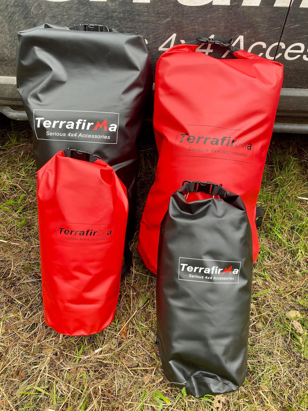 TF795R  80L RED DRY BAG